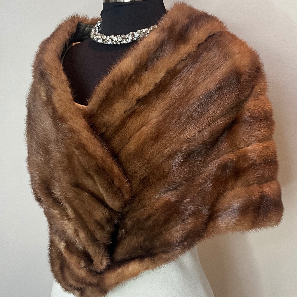 * Gorgeous Vintage Mink Wrap *